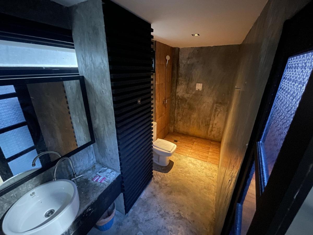 Islanda Hotel Patong Luaran gambar